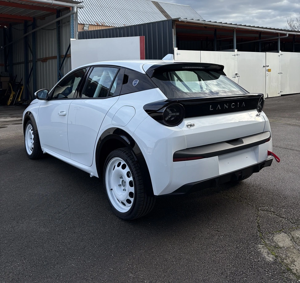 Location Lancia Fr6 – photo 1
