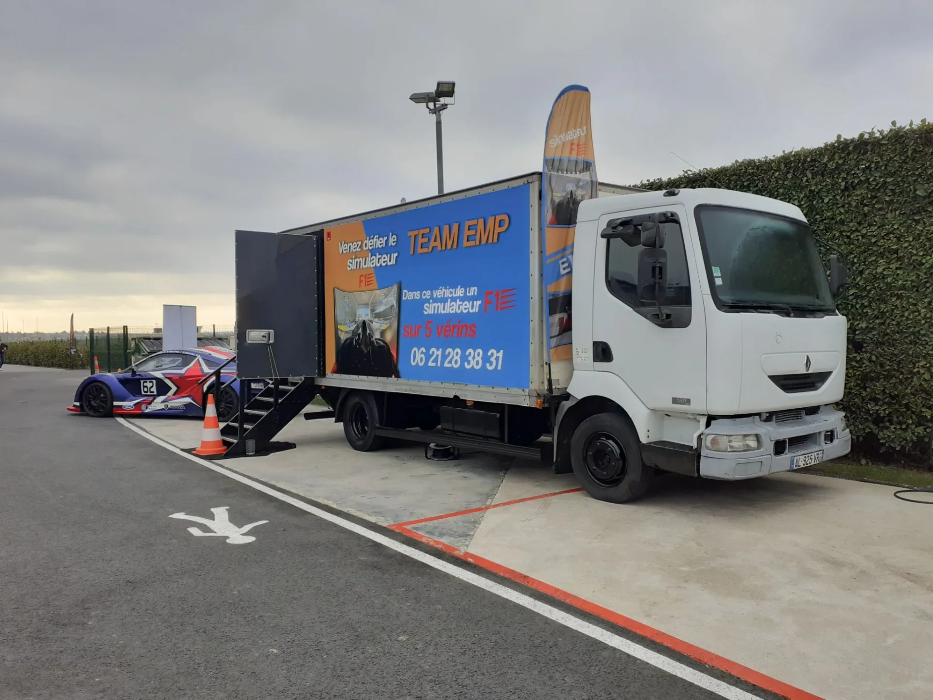 F1 Mobile Simulator – photo 4