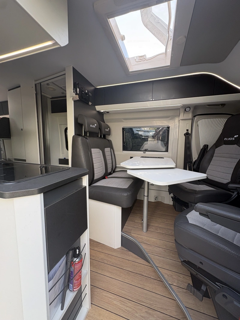 Elios van 63 family avec attache remorque