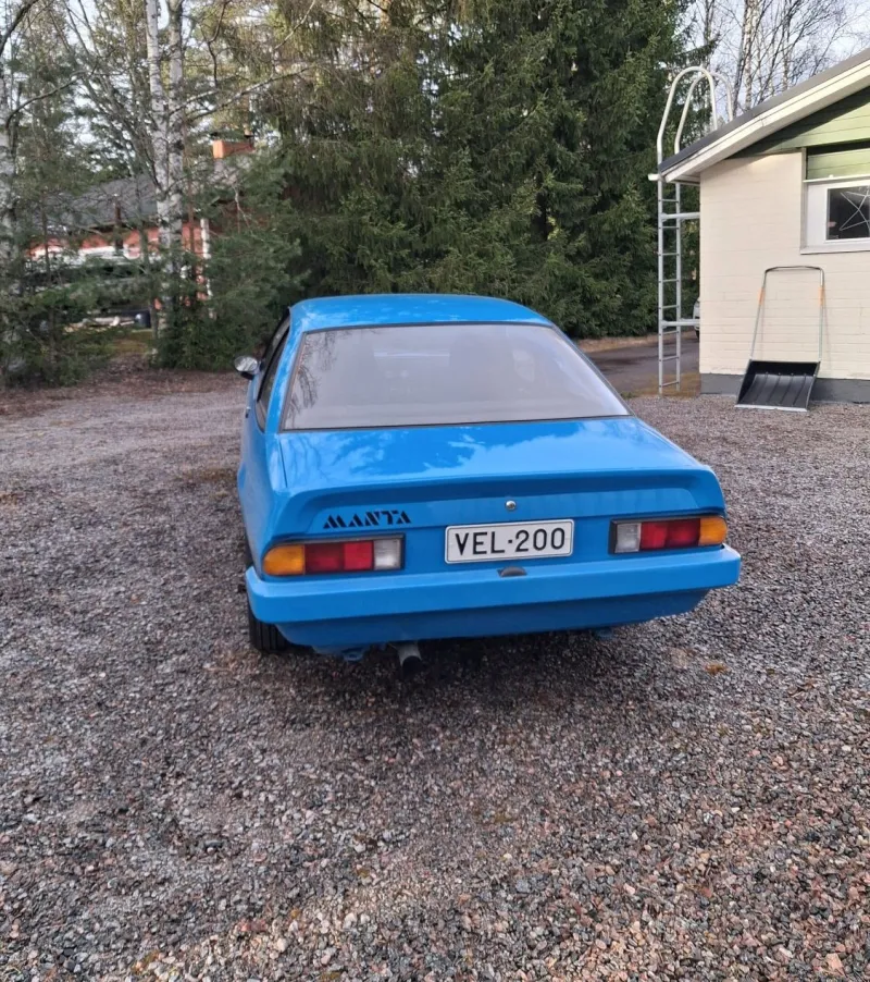 Opel Manta 2.0 16V