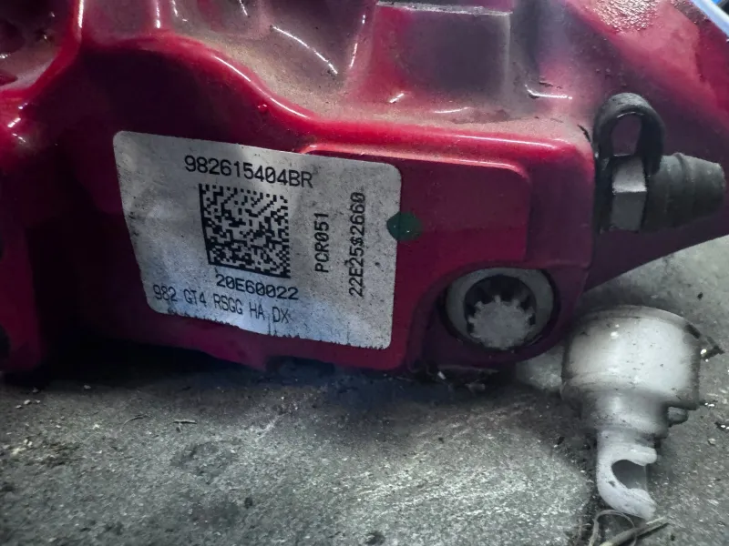 Rear brake calipers Porsche® Cayman GT4 RS - 982615403 / 982615404