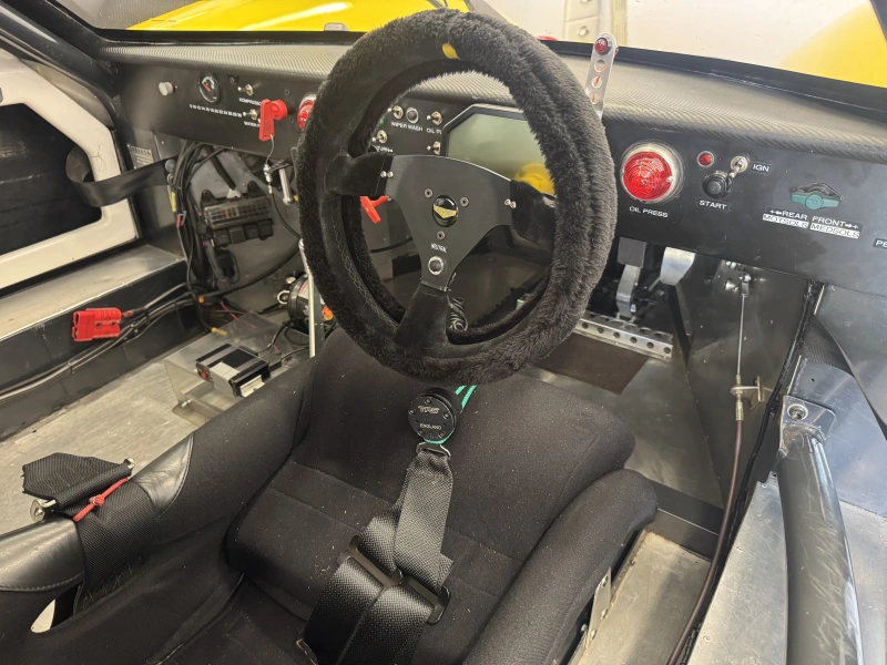 Chevron GR8 GT4