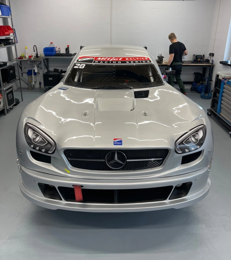 Mitjet 2L - Prêt pour la course