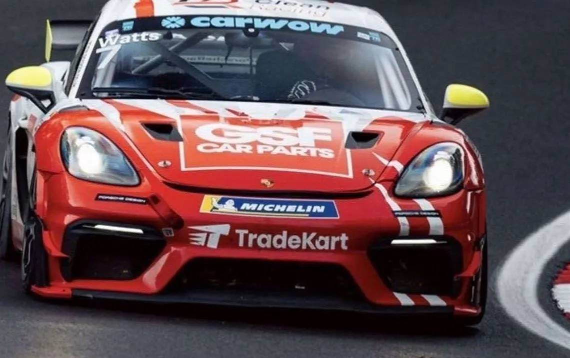 Porsche Cayman GT4 RS Clubsport - Sprint Challenge – photo 2