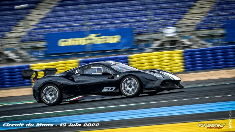 FERRARI 488 CHALLENGE EVO 2020