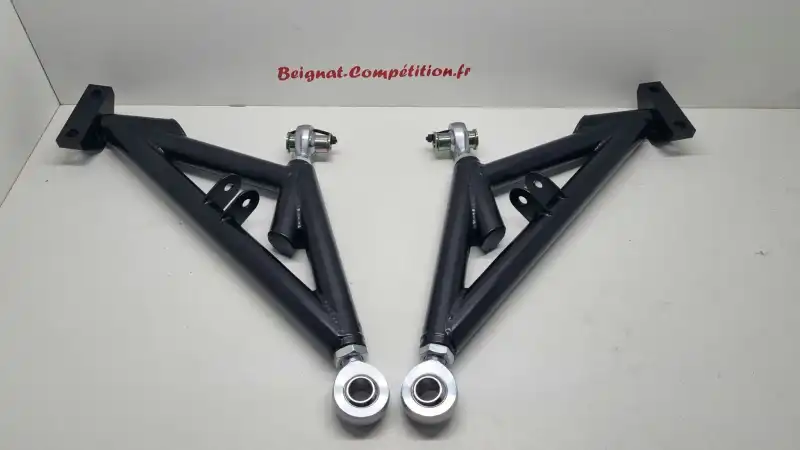 triangles 106 / SAXO F2000