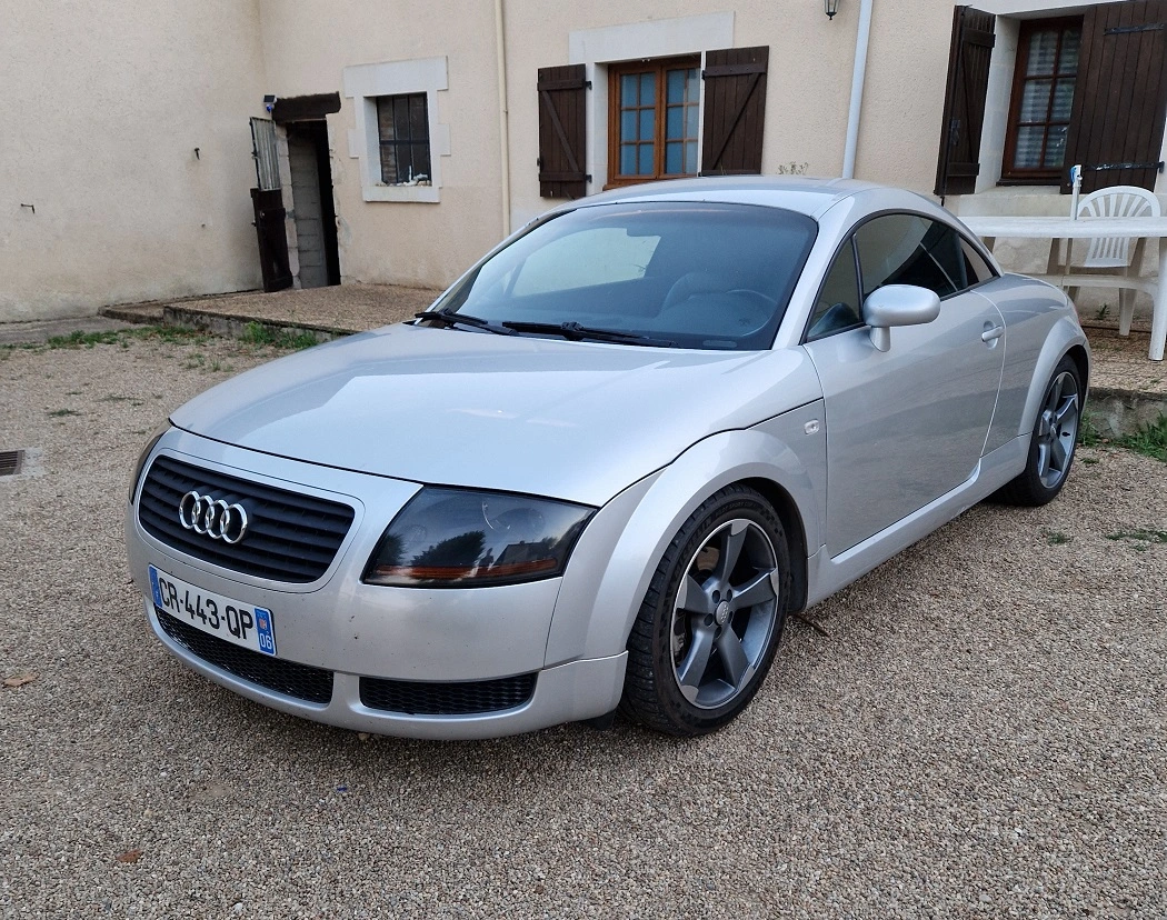 Audi TT 180 – photo 1