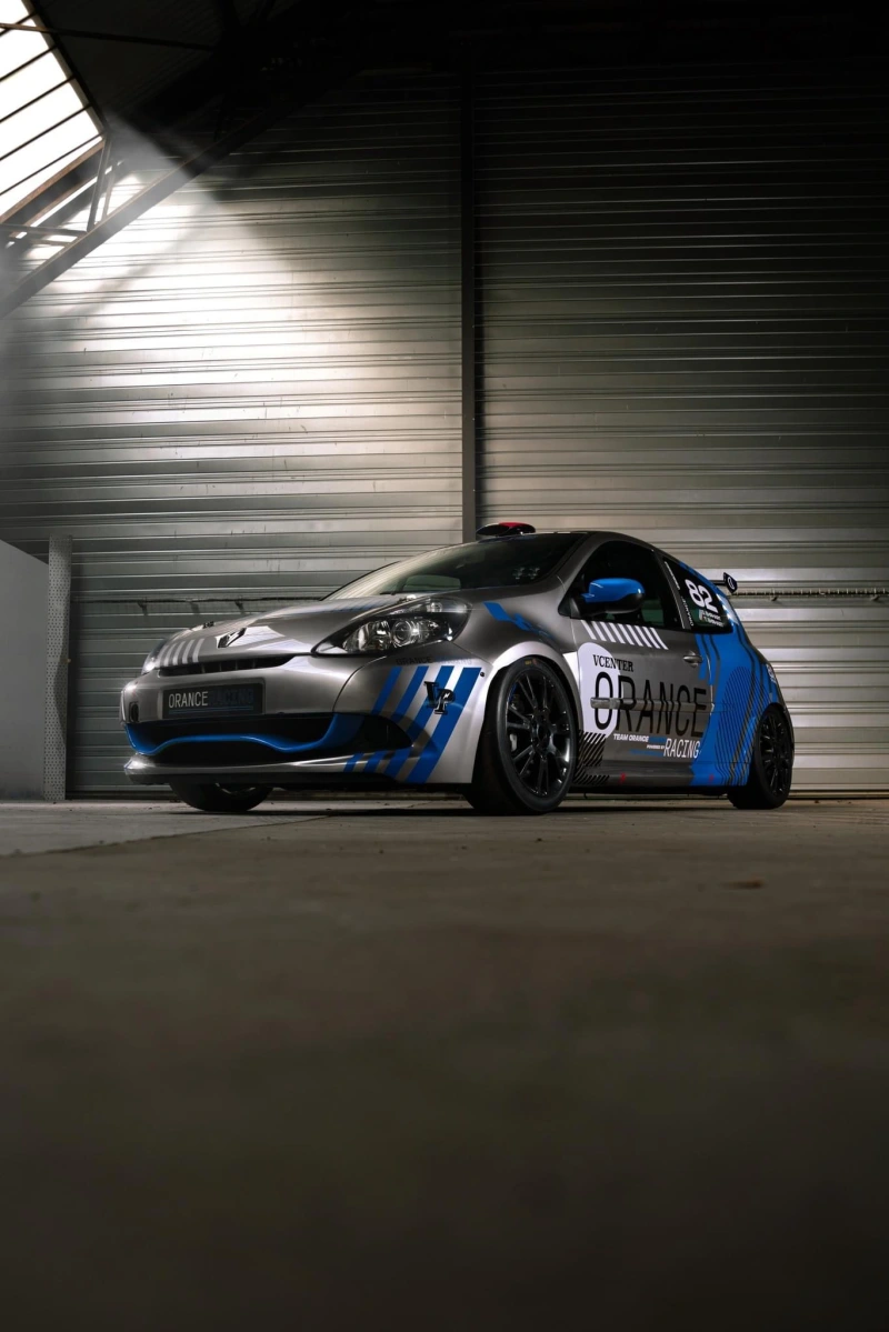 Renault Clio 3 Cup X85