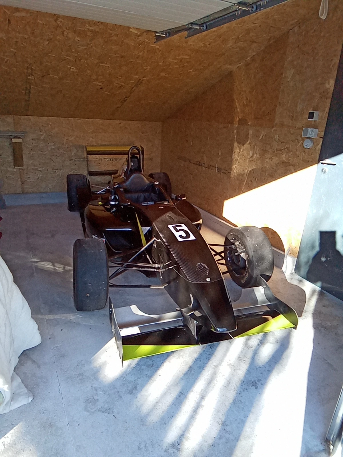 Sell Tatuus FR 2000 single-seater