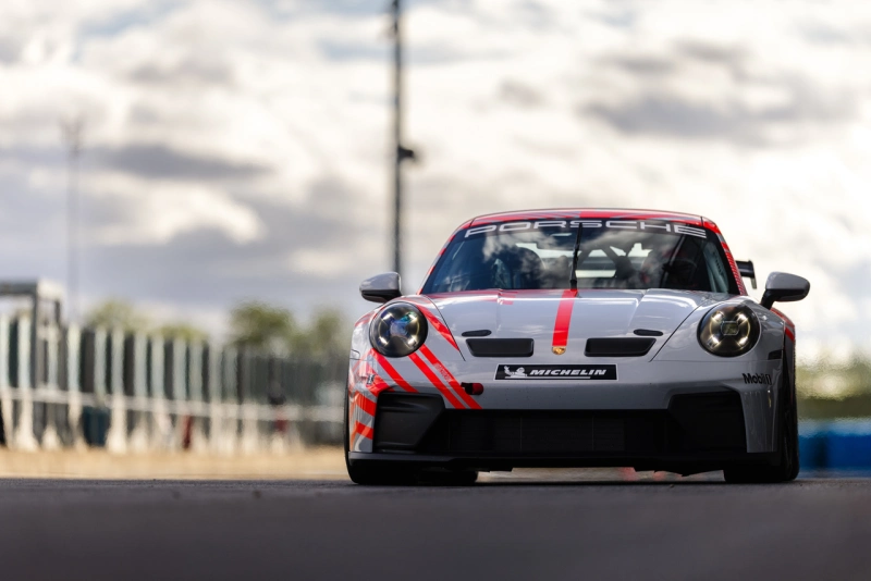 Porsche 911 Challenge