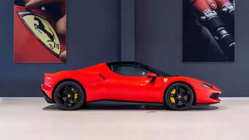 FERRARI 296 GTB - 3.0 TURBO V6 HYBRIDE 830 CH