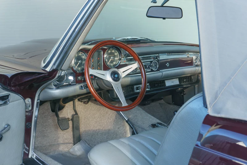 Mercedes 280 SL Pagoda