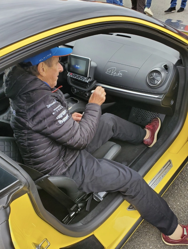 ALPINE A110 MP-R Color Edition