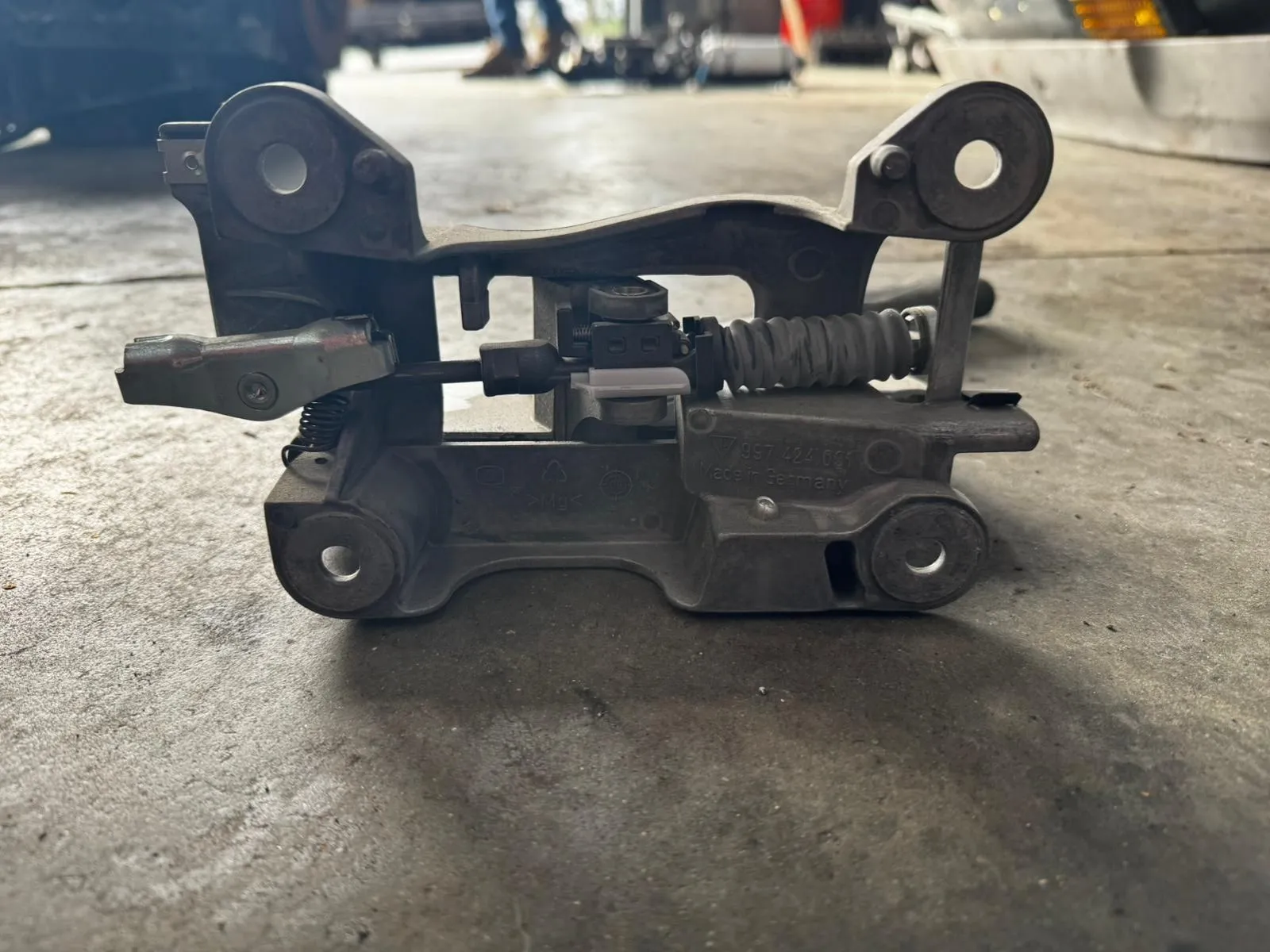 Handbrake lever 997.2 GT3 carbon – photo 3