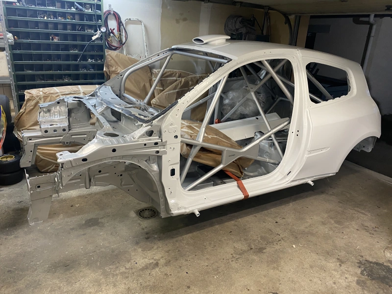 Caisse neuve Renault Clio 3 RS GR A / GR N / F2000
