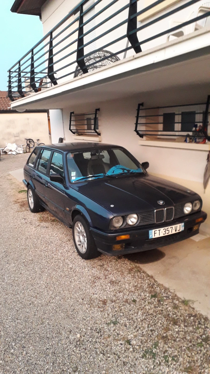 Vends BMW E30 325I TOURING