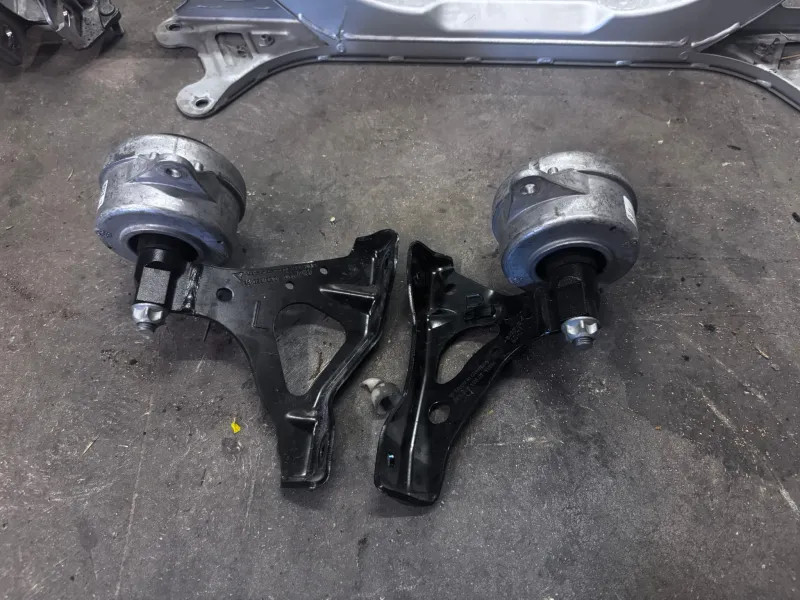 Support moteur boite Cayman GT4 RS - 9GT399201