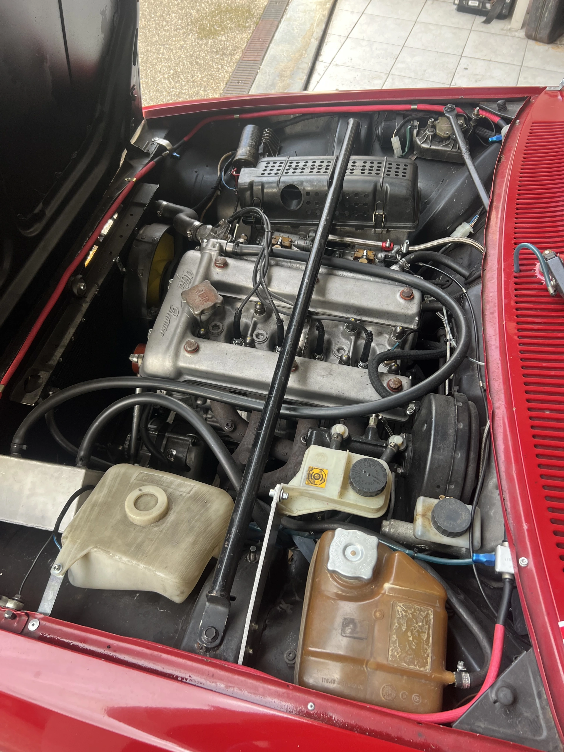 ALFA ROMEA 2L – photo 4