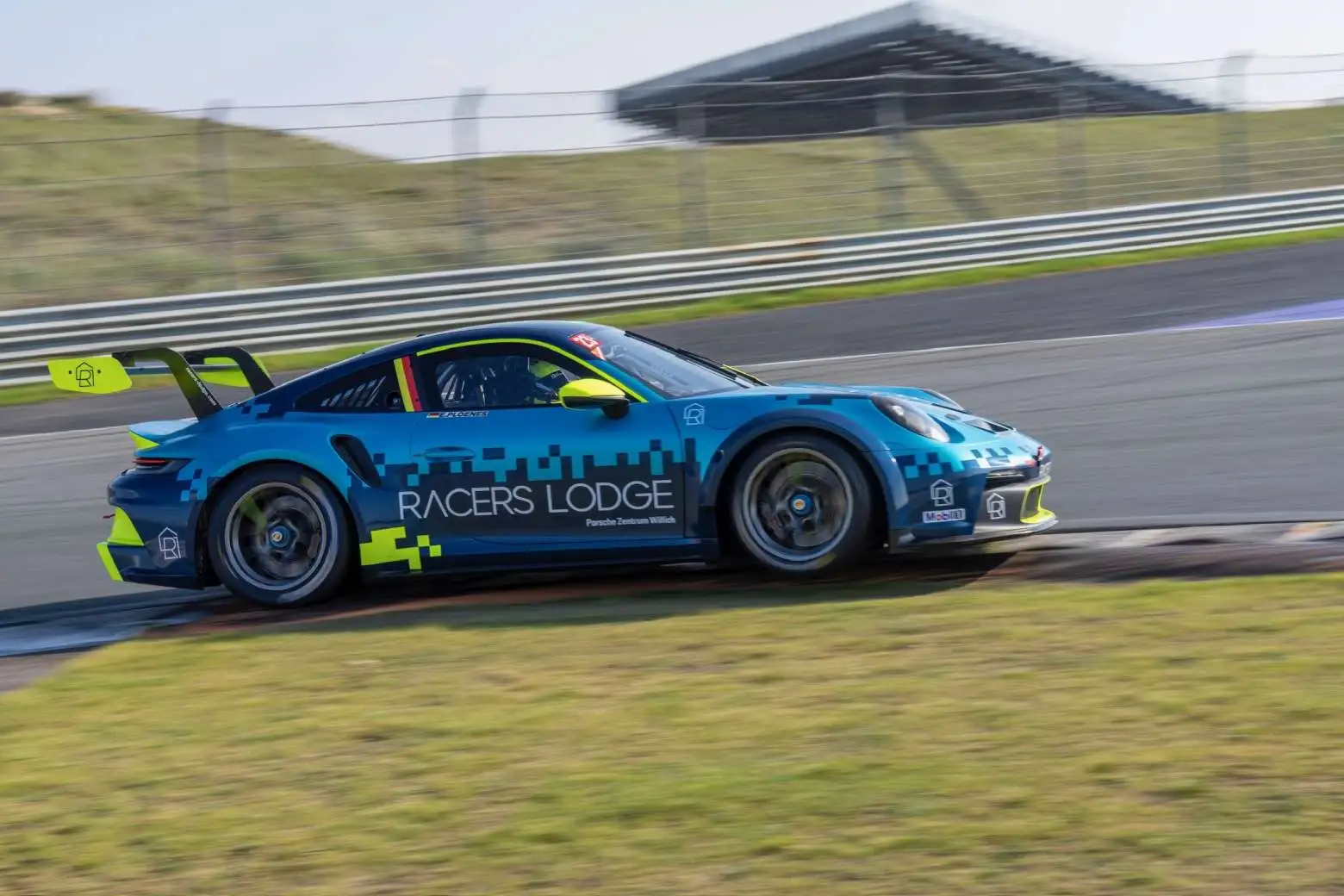 Porsche 992 GT3 Cup MJ 2025 for sale – photo 3