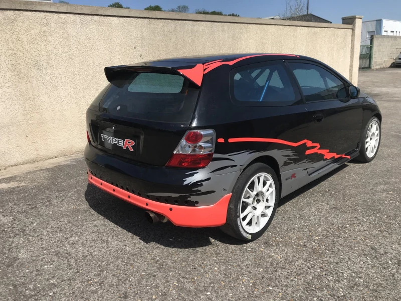 HONDA Civic type R EP3 GrA