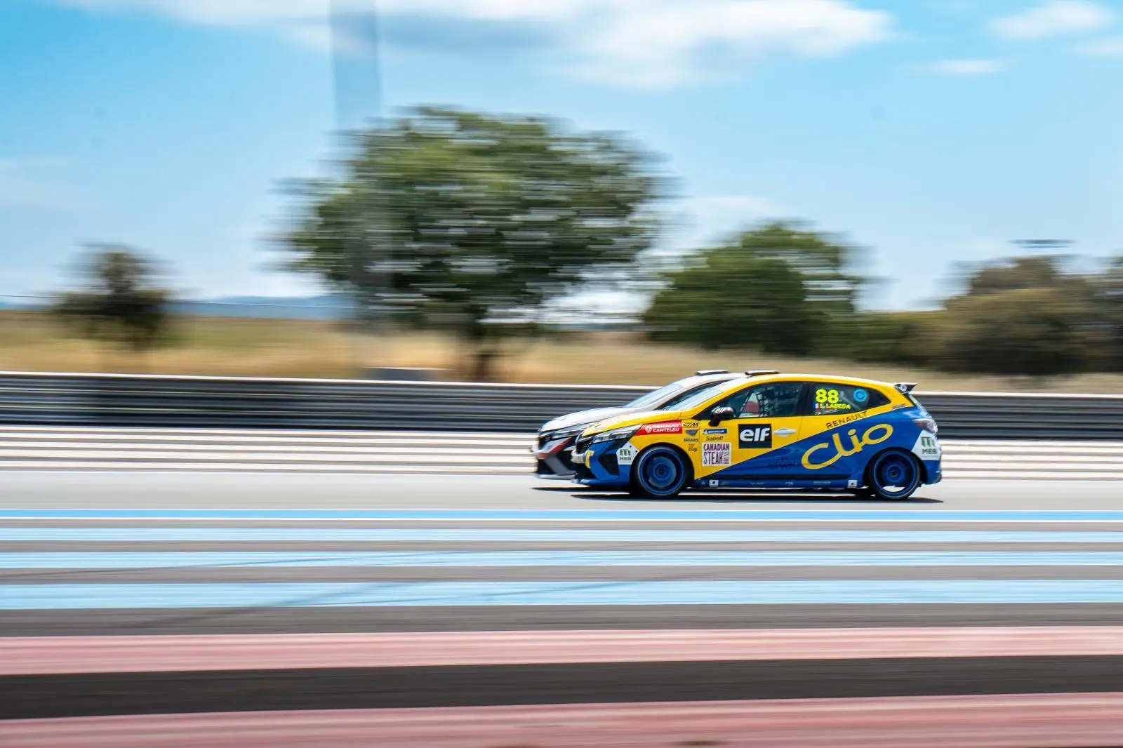 RENAULT CLIO 5 CUP – photo 2