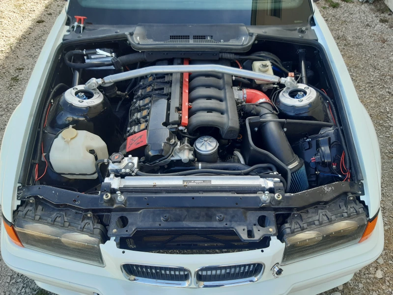BMW E36 Coupé F2000 6-cylinder