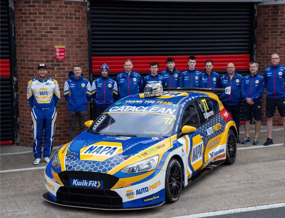 Race Technician