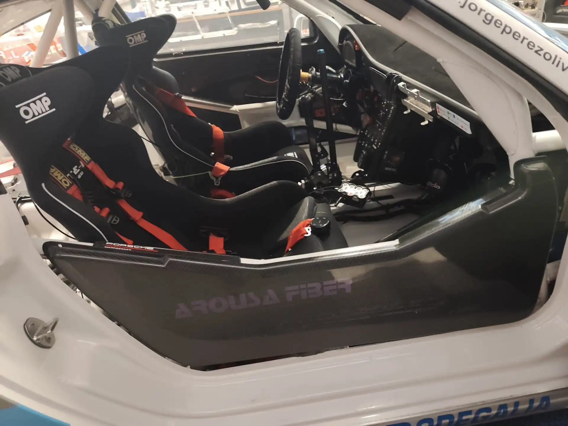 PORSCHE 997 GT3 RALLYE – photo 3