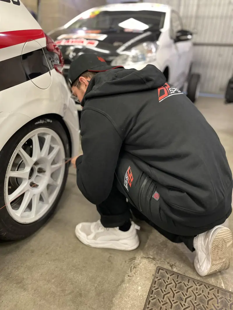 Location / Assistance 208 Racing Cup