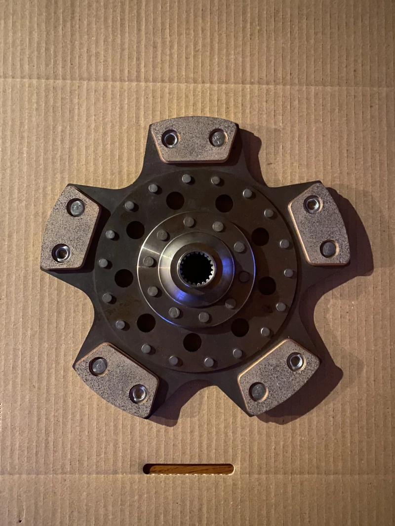 Clutch disc relining