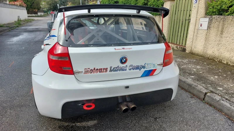 Vend BMW Serie 1 F2000