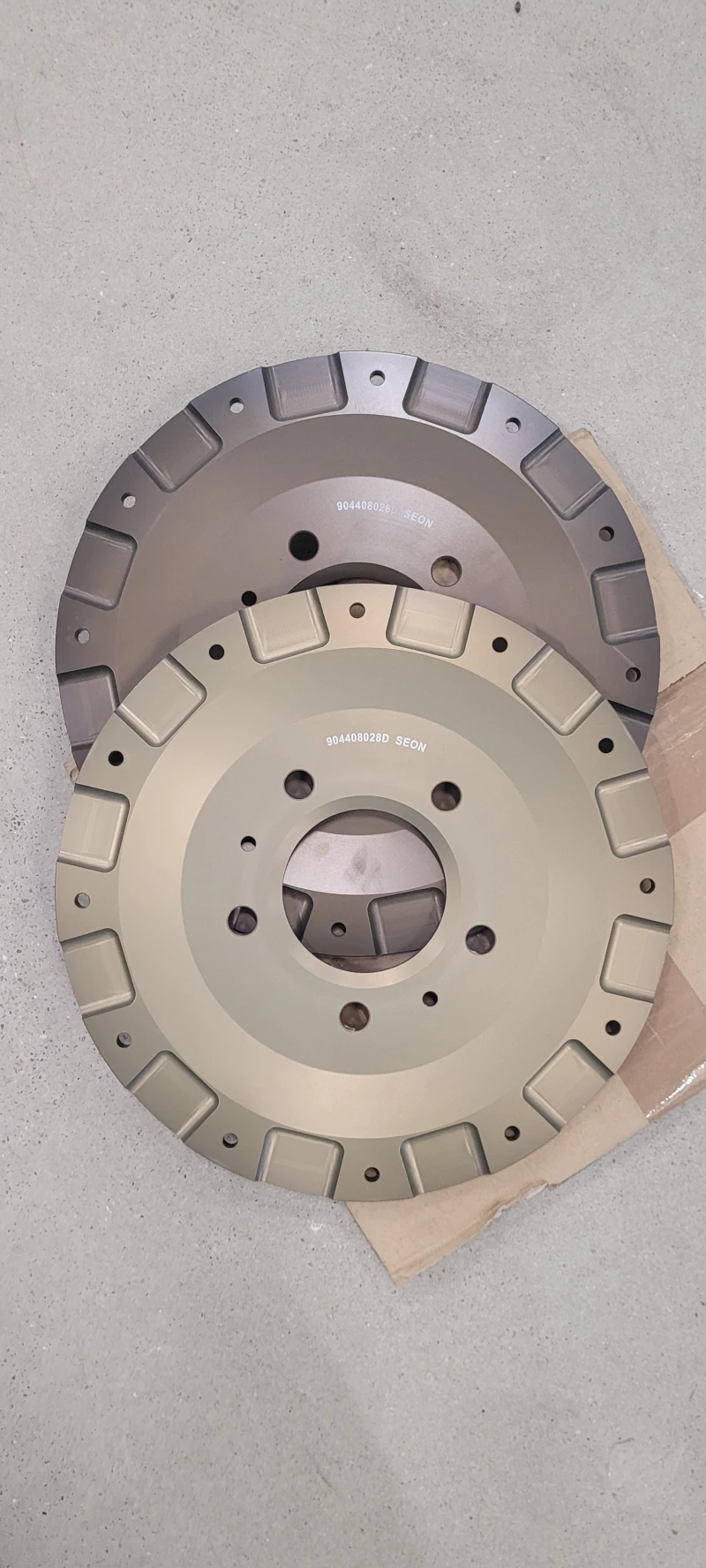 Bols supports de disques Peugeot 308 Racing Cup neufs