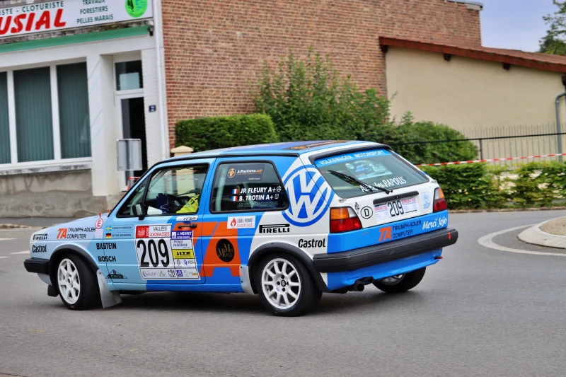 GOLF 2 1.8 16S GRA