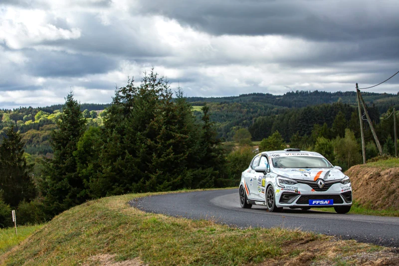 Rental 2x Clio Rally5