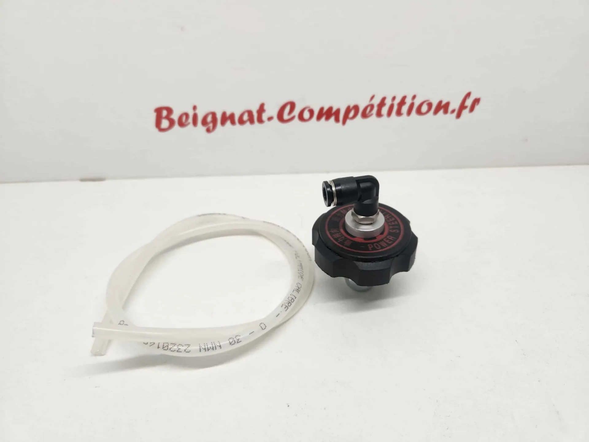 New vent cap for the steering system on the 206 / 106 / C2 – photo 1