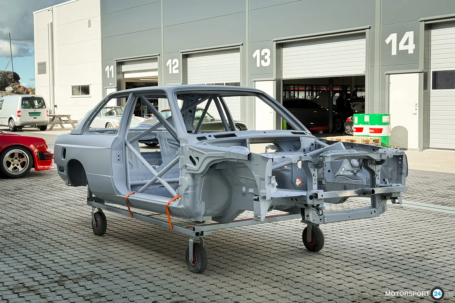 BMW E30 M3 DTM Replica Chassi Certificat FIA – photo 2