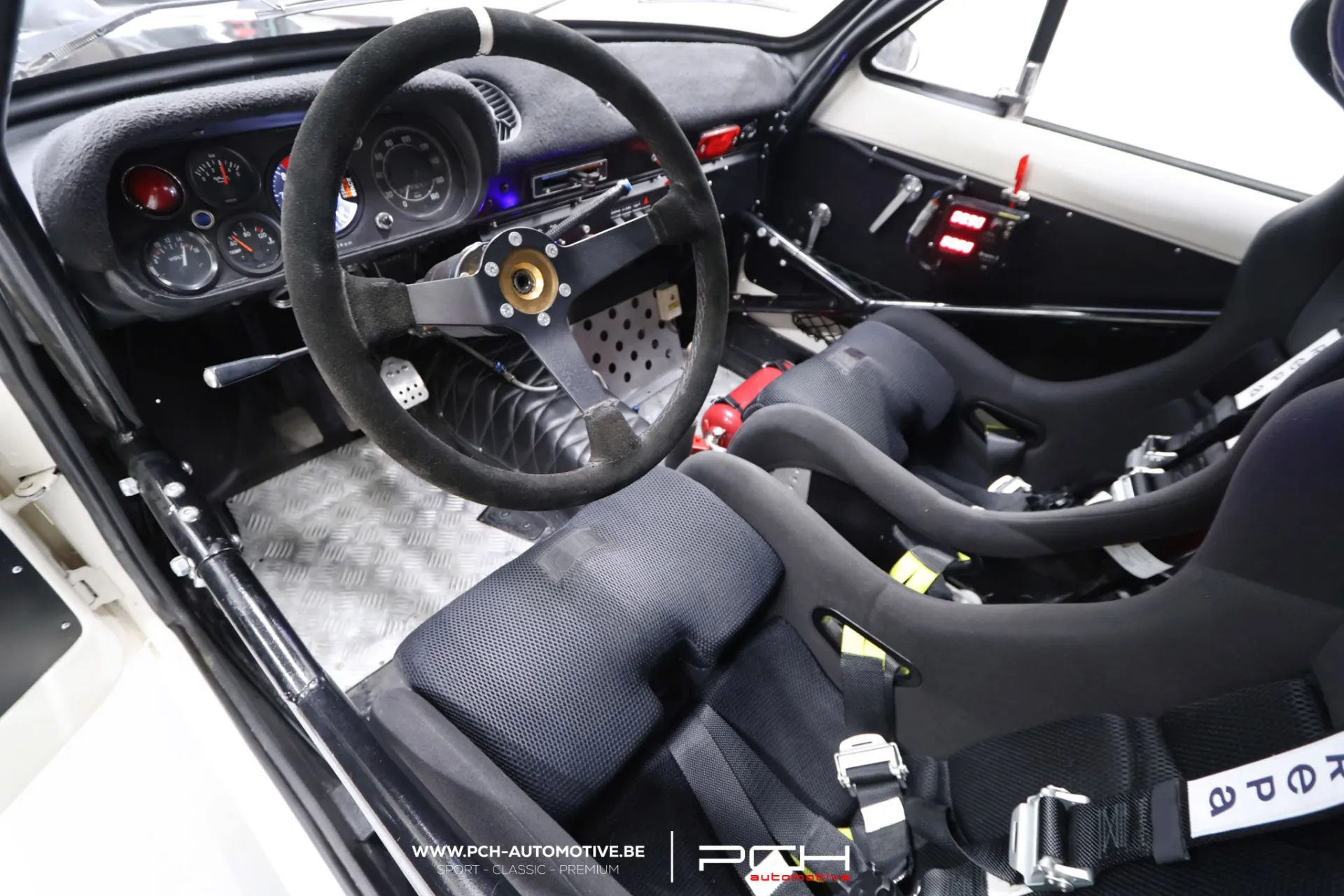 FORD Escort MK1 Group 4 – 2.0-litre Pinto engine – 1974 – photo 3