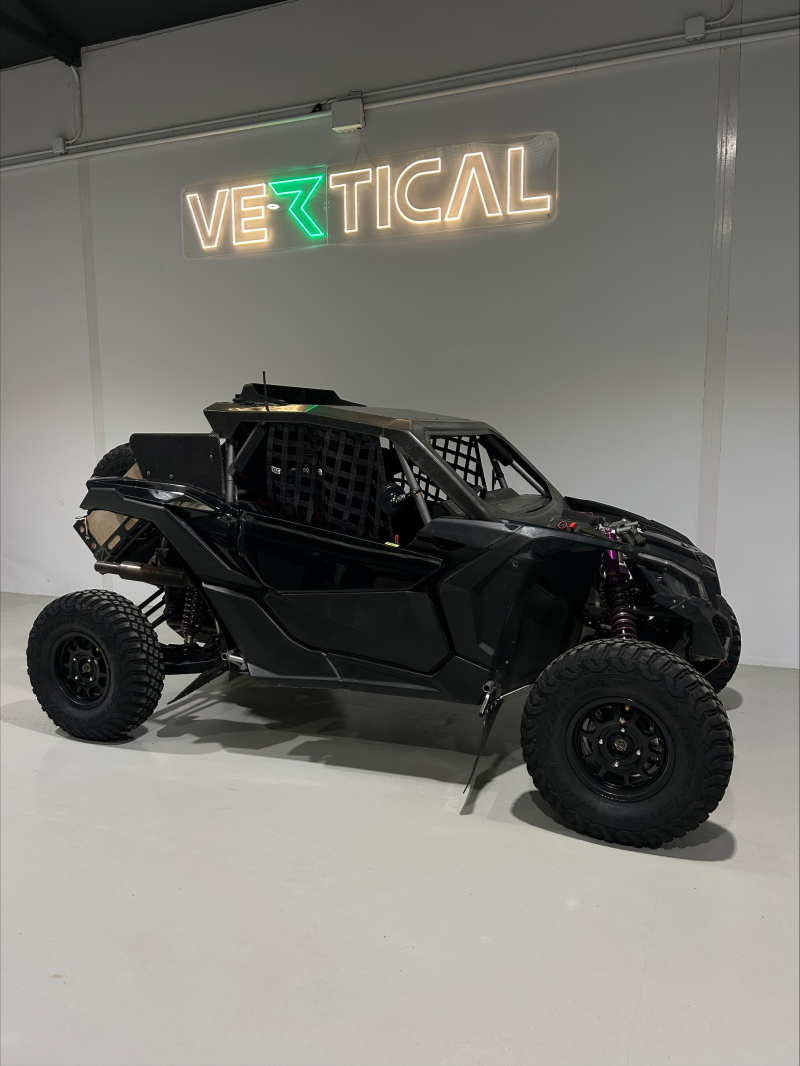 Louer un Can-Am Maverick X3 SSV FIA