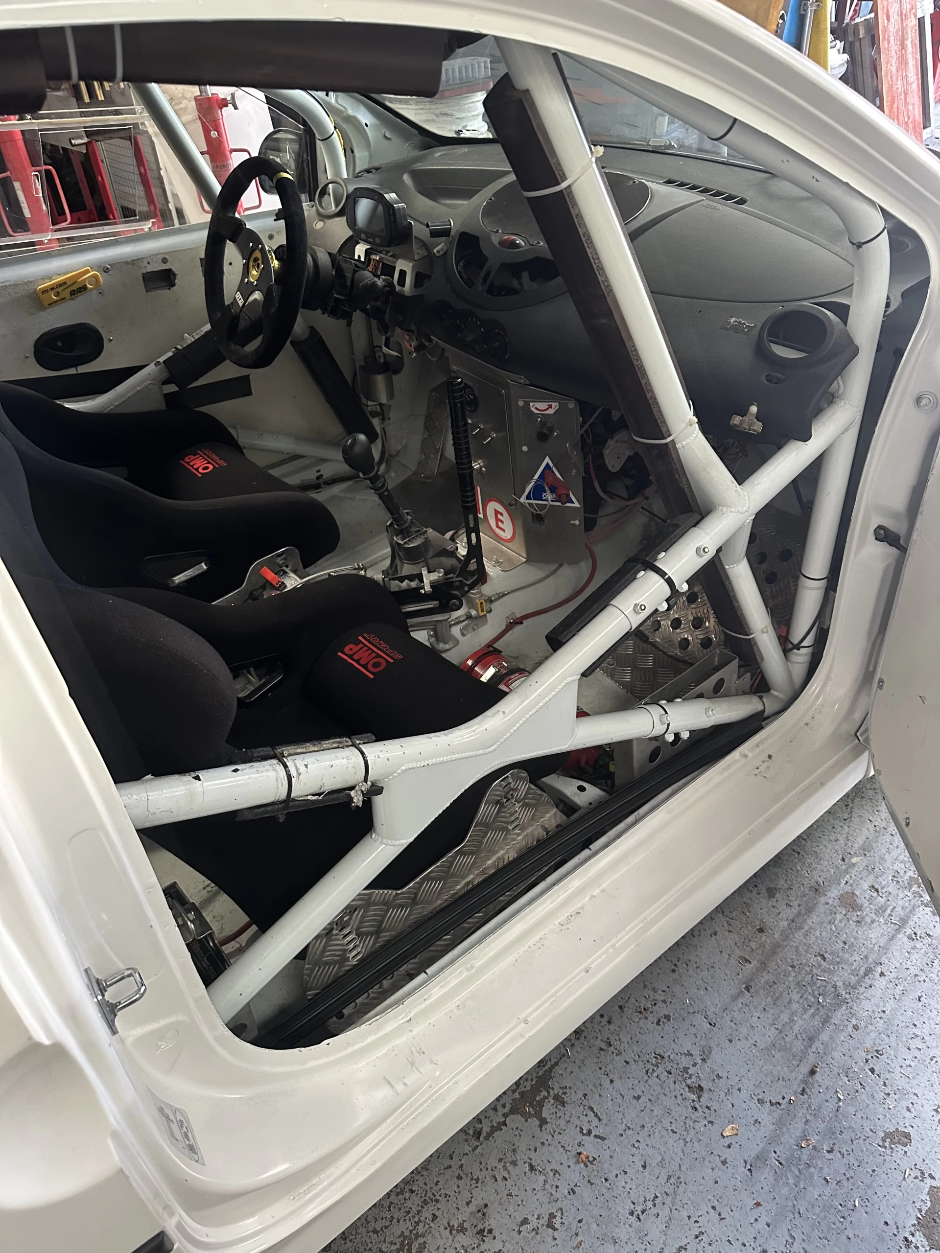 A LOUER TWINGO F2000/11 – photo 3