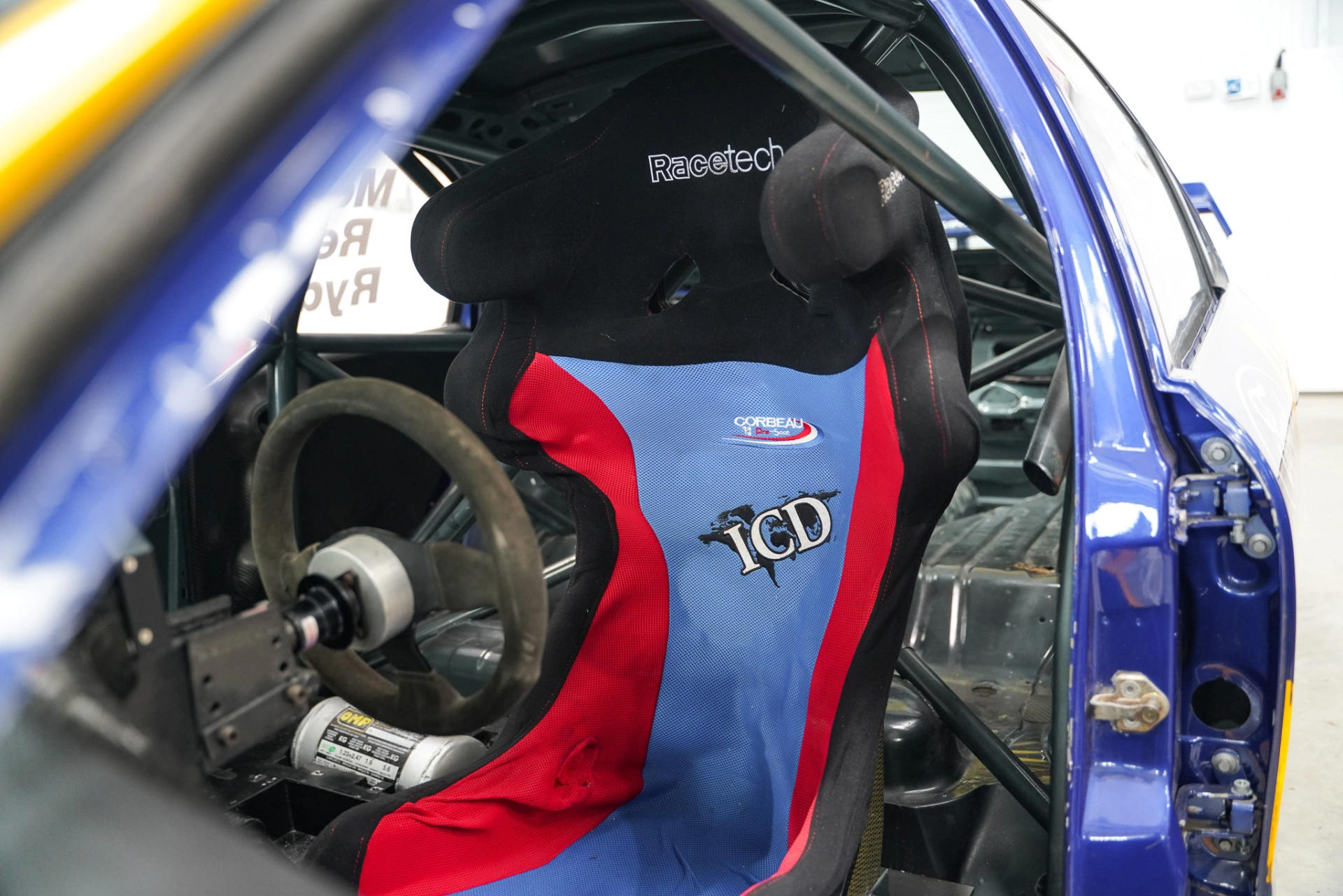 Ford Mondeo Prodrive race Car simulator – photo 3