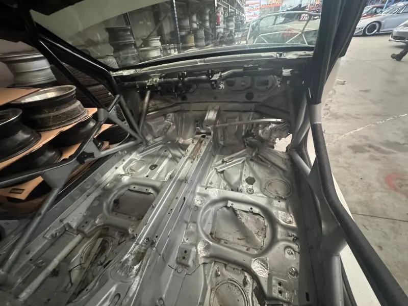 Porsche 997 GT3 Rallye (GT10) accidentée