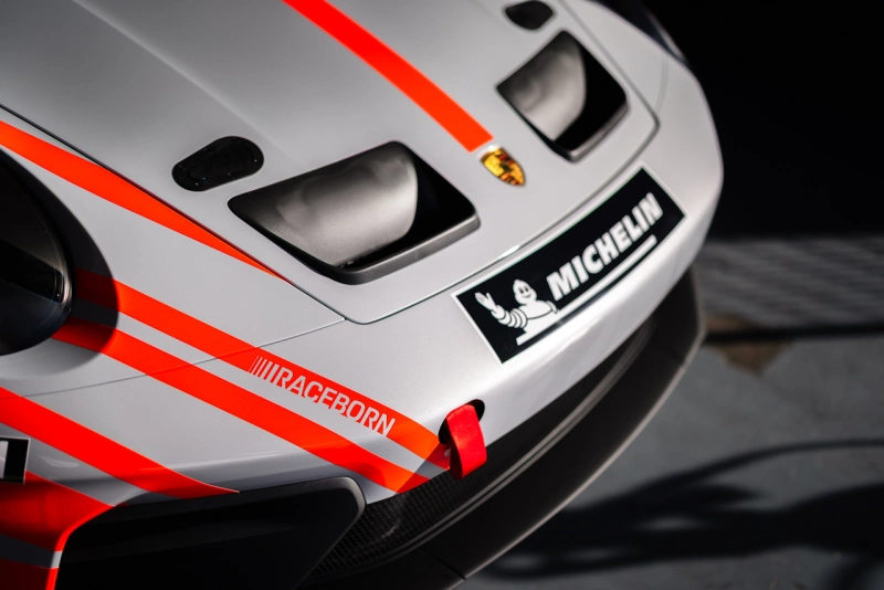 Porsche 911 Challenge