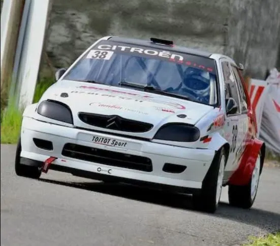 Saxo F2000-2 or F2000-13; Wide track – photo 1
