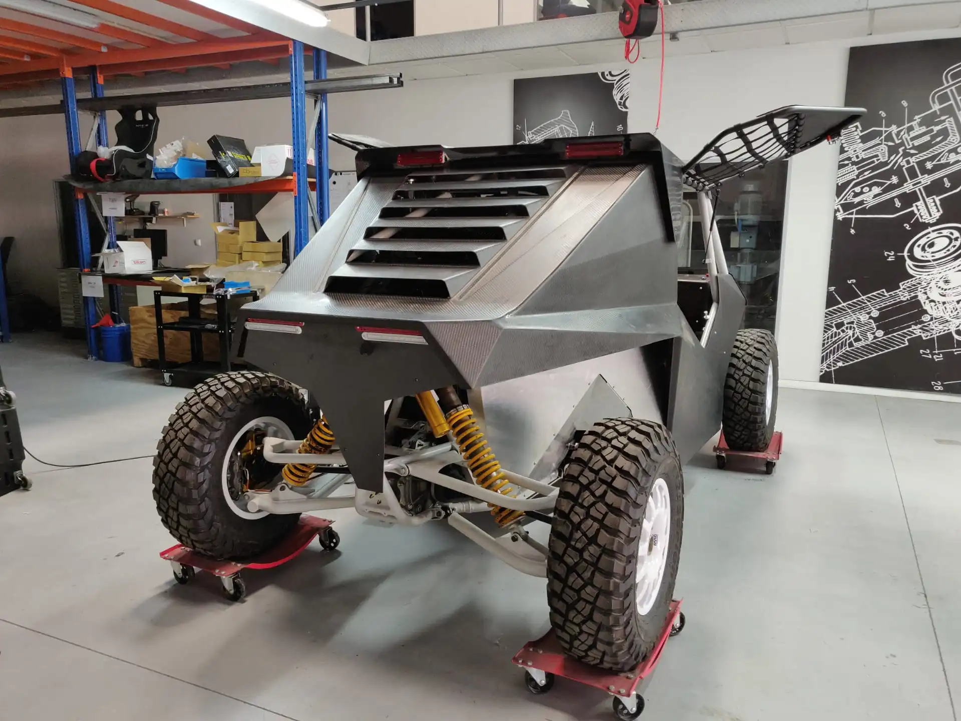 T3EV ROLLING Chassis - ! NEW ! Mileage 0kms (was a show car) – photo 3