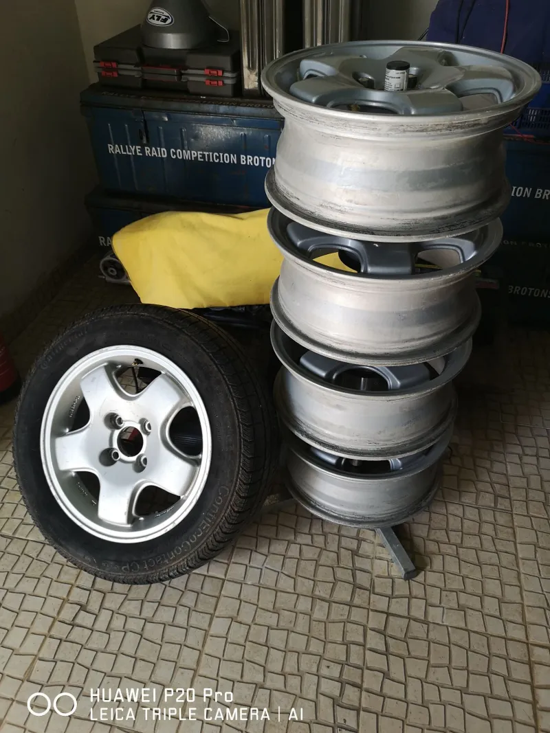 16-inch alloy wheels