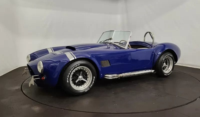 AC Cobra 427 replica by Dax