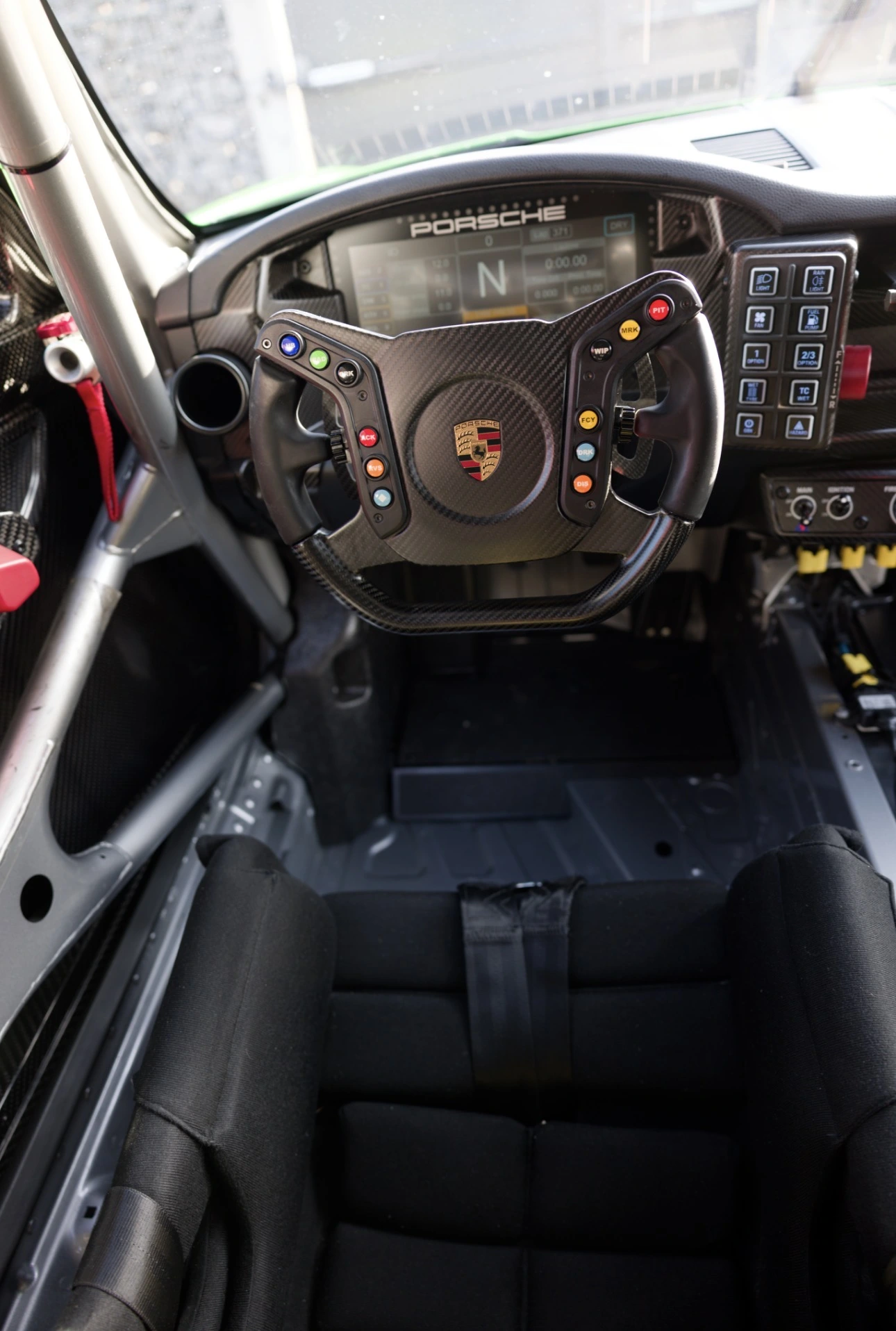 Porsche 992 GT3 CUP avec ABS et TC 80heures / 12859km – photo 4