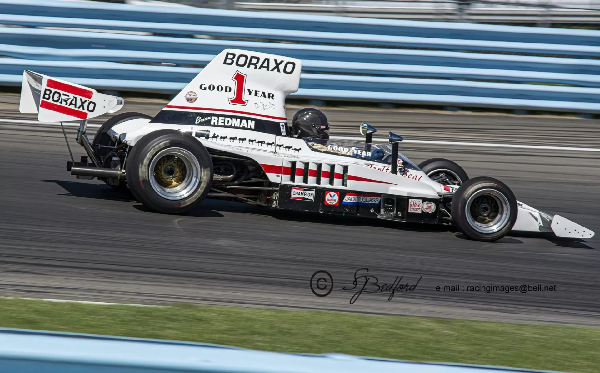 Lola T332C F5000 - Fresh!