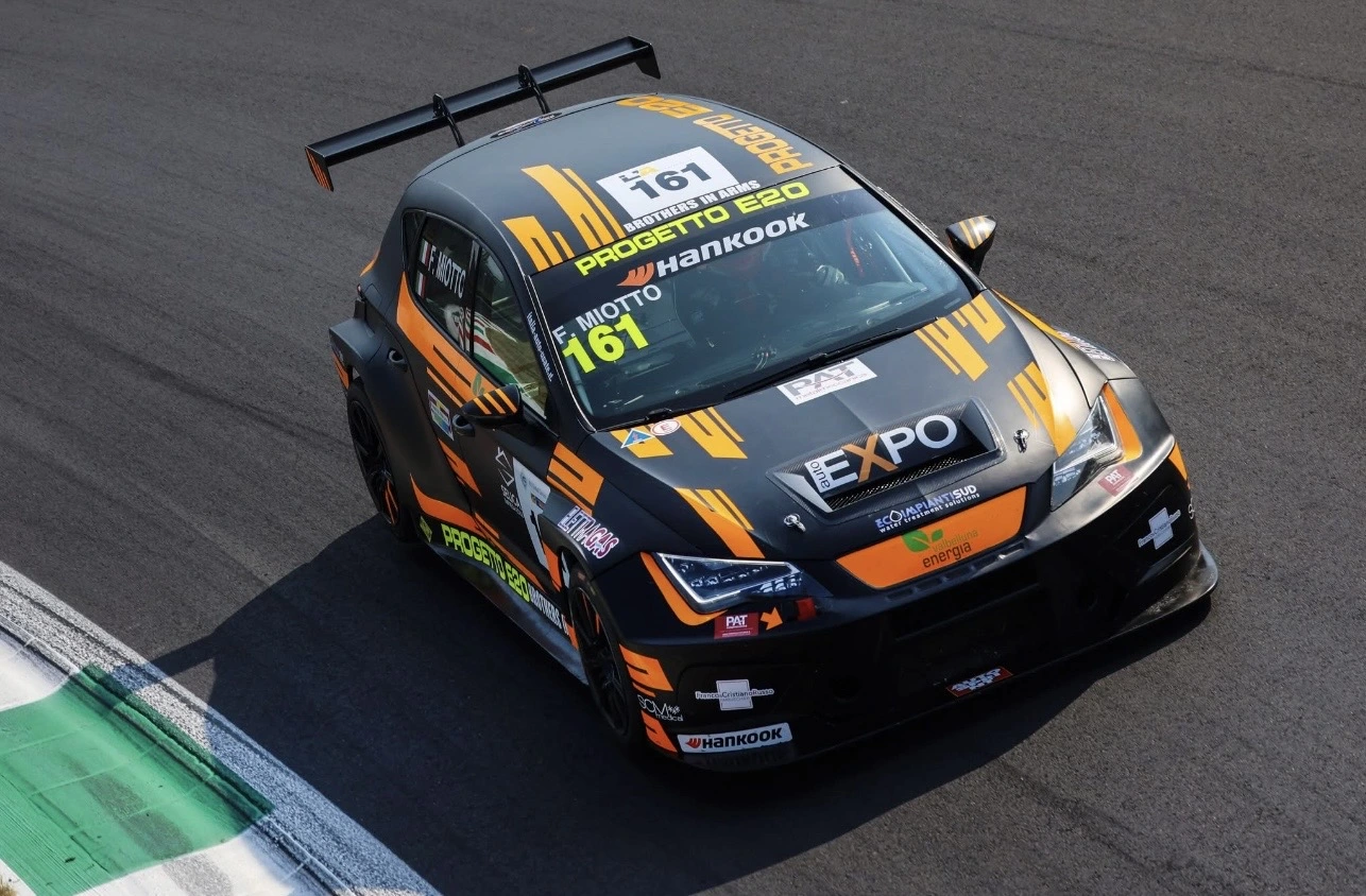 Cupra TCR DSG – photo 2