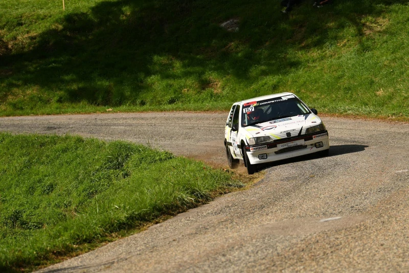 Hire 106 Xsi Top N1 rally /cote/slalom